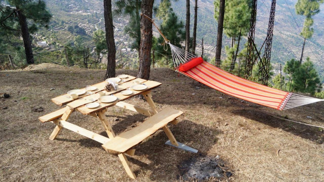 V Resorts Mumukshu Pauri Екстер'єр фото